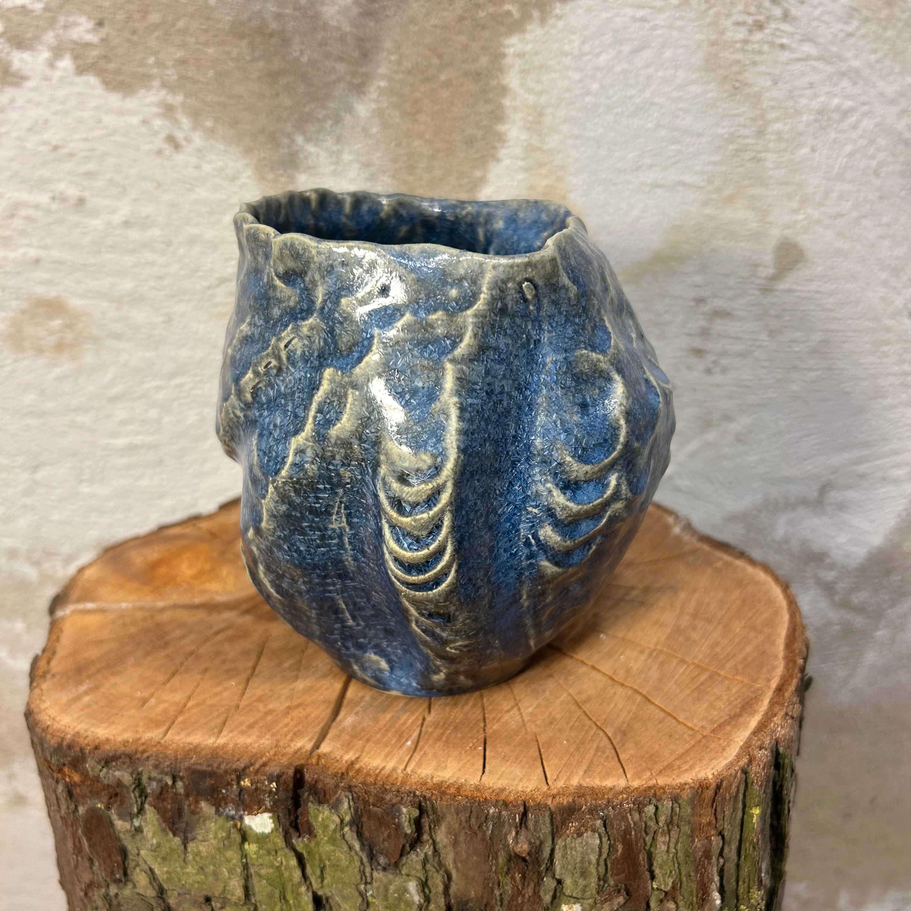 Koral-vase, "Dyb-blå krystal"